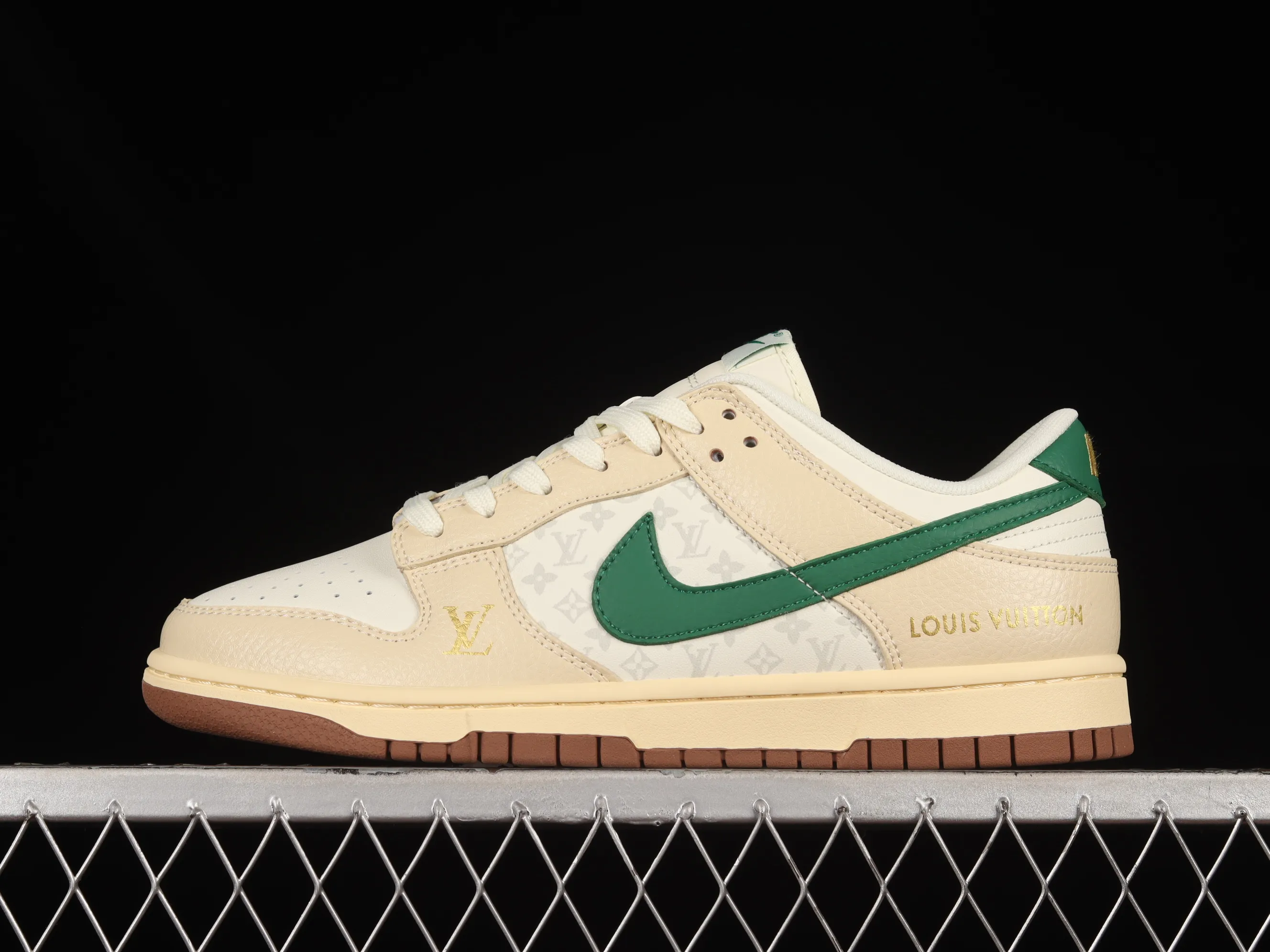 All categories Nk SB Dunk series Nk SB Dunk Low low-top sneakers Nk Dunk Low LV co-branded high-end customized SB low-top sports and leisure sneakers XD6188-003